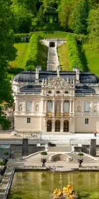 Private Mini Van Tour to Neuschwanstein Castle, Linderhof, Ettal & Oberammergau